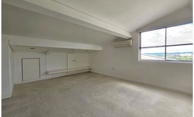 PENTHHOUSE NORTE ARMENIA / TH