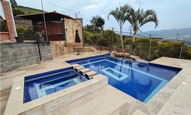 SE ARRIENDA CASA CAMPESTRE AMOBLADA VEREDA LA ESPERANZA-D/BRADAS