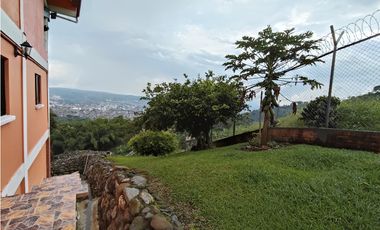 SE ARRIENDA CASA CAMPESTRE AMOBLADA VEREDA LA ESPERANZA-D/BRADAS