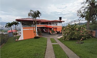 SE ARRIENDA CASA CAMPESTRE AMOBLADA VEREDA LA ESPERANZA-D/BRADAS