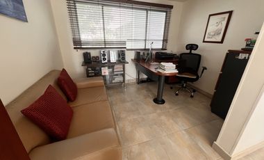 El Refugio, Venta Apto 115mt, Piso 2 Ascensor, Unidad.