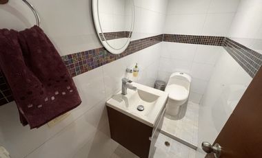 El Refugio, Venta Apto 115mt, Piso 2 Ascensor, Unidad.