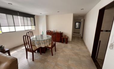 El Refugio, Venta Apto 115mt, Piso 2 Ascensor, Unidad.