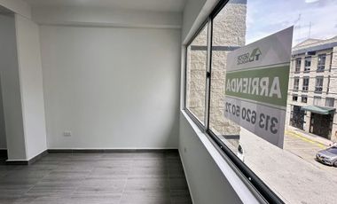 Venta Oficina 60m² en Mall Comercial - Guayabal, Piso 3