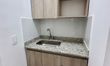 Venta Oficina 60m² en Mall Comercial - Guayabal, Piso 3