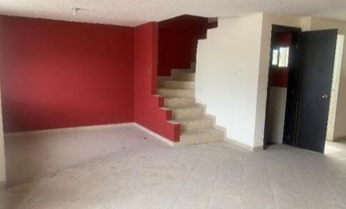 Casa aplica a crédito VIP, en Lulumbamba, San Antonio de Pichincha