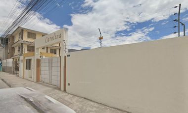 Casa aplica a crédito VIP, en Lulumbamba, San Antonio de Pichincha