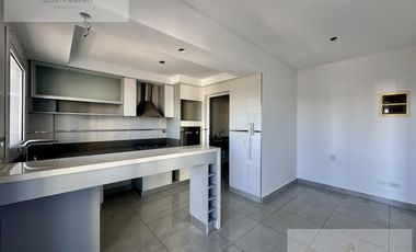 DEPARTAMENTO/ SAN MARTIN 300/ QUILMES CENTRO/ VENTA/3 DOR