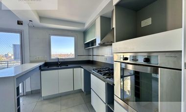 DEPARTAMENTO/ SAN MARTIN 300/ QUILMES CENTRO/ VENTA/3 DOR