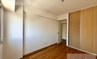 DEPARTAMENTO/ SAN MARTIN 300/ QUILMES CENTRO/ VENTA/3 DOR
