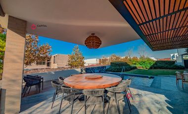 CASA DE LUJO EN VENTA EN ZAPOPAN AYAMONTE