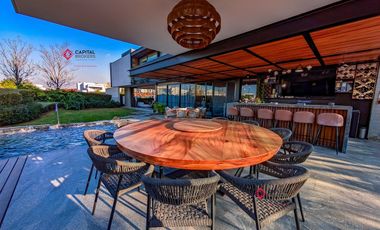 CASA DE LUJO EN VENTA EN ZAPOPAN AYAMONTE