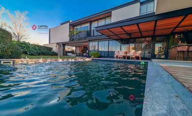 CASA DE LUJO EN VENTA EN ZAPOPAN AYAMONTE