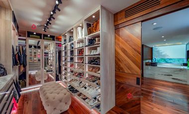 CASA DE LUJO EN VENTA EN ZAPOPAN AYAMONTE