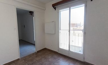 Departamento de 2 ambientes apto profesional en el centro de Morón