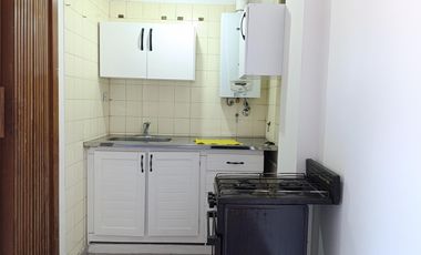 Departamento de 2 ambientes apto profesional en el centro de Morón