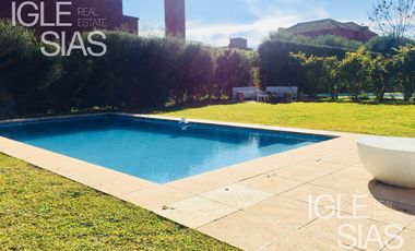 Casa en alquiler en Los Sauces, Nordelta