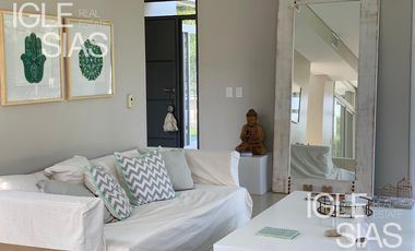 Casa en alquiler en Los Sauces, Nordelta