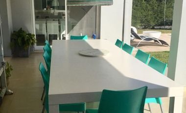 Casa en alquiler en Los Sauces, Nordelta