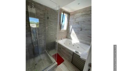 Casa 5 ambientes en Rumenco