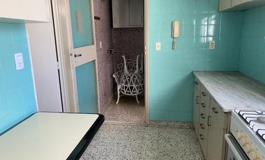 Alquiler departamento con terraza propia -VISTA AL RIO-