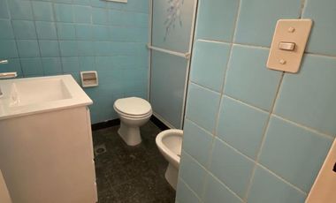 Alquiler departamento con terraza propia -VISTA AL RIO-