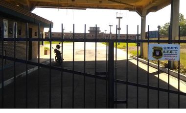 DEPOSITO INDUSTRIAL- COMERCIAL EN ALQUILER AL TIPO DE CAMBIO OFICIAL!! ZONA SUR QUILMES