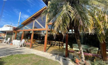 Casa en Alquiler Para fines Comerciales - Cerro de las Rosas - Zona Norte