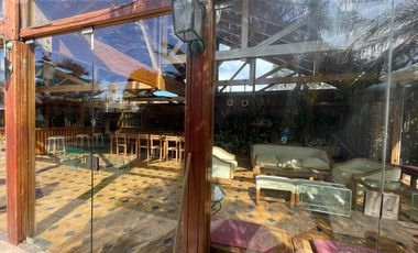 Casa en Alquiler Para fines Comerciales - Cerro de las Rosas - Zona Norte