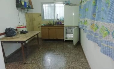 Casa en venta 2 dormitorios y 2 cocheras en  Arroyo Seco