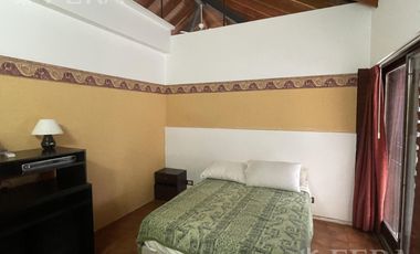 Venta casa quinta con quincho y piscina en Centro Agricola El Pato