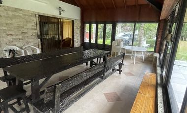 Venta casa quinta con quincho y piscina en Centro Agricola El Pato