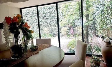 Renta casa en condominio en Lomas de Memetla