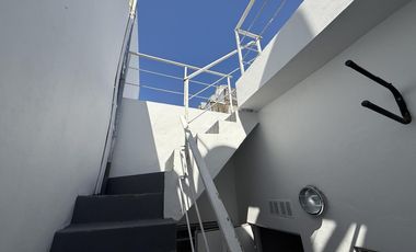 PH tipo CASA en ALQUILER con PATIO y Terraza en Wilde