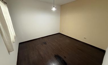 PH tipo CASA en ALQUILER con PATIO y Terraza en Wilde