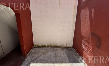 Alquiler de PH 2 ambientes con patio en Wilde