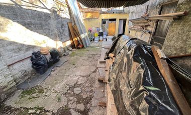 Venta Casa americana techo de losa ideal ampliación