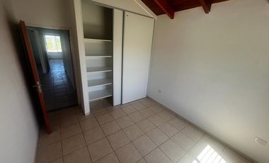Casa en  barrio con seguridad VILLA JUANA- ALTA GRACIA- CASA DOS DORMIOTIROS DOS BAÑOS
