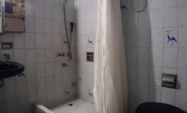 Casa 4 AMBIENTES A 5 CUADRAS DE LA ESTACION DE MARMOL