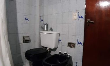 Casa 4 AMBIENTES A 5 CUADRAS DE LA ESTACION DE MARMOL