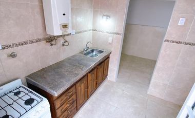 Casa - San Isidro en alquiler - Con patio propio