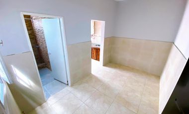 Casa - San Isidro en alquiler - Con patio propio