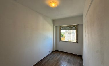 Departamento en Wilde tres ambientes en alquiler