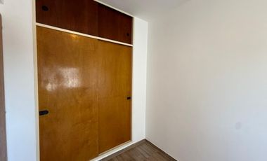 Departamento en Wilde tres ambientes en alquiler