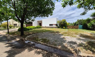 CASA EN ALQUILER - FINCAS DEL SUR 2 - 4 DORMITORIOS