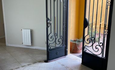 Casa en venta y alquiler en Santa María de Tigre