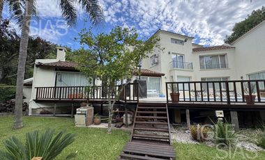 Casa en venta y alquiler en Santa María de Tigre