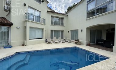 Casa en venta y alquiler en Santa María de Tigre
