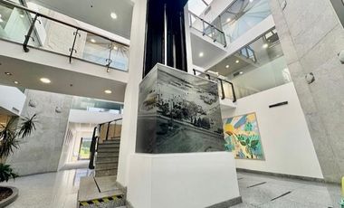 EDIFICIO DE OFICINAS LOMAS DE SAN ISIDRO