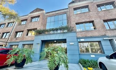 EDIFICIO DE OFICINAS LOMAS DE SAN ISIDRO